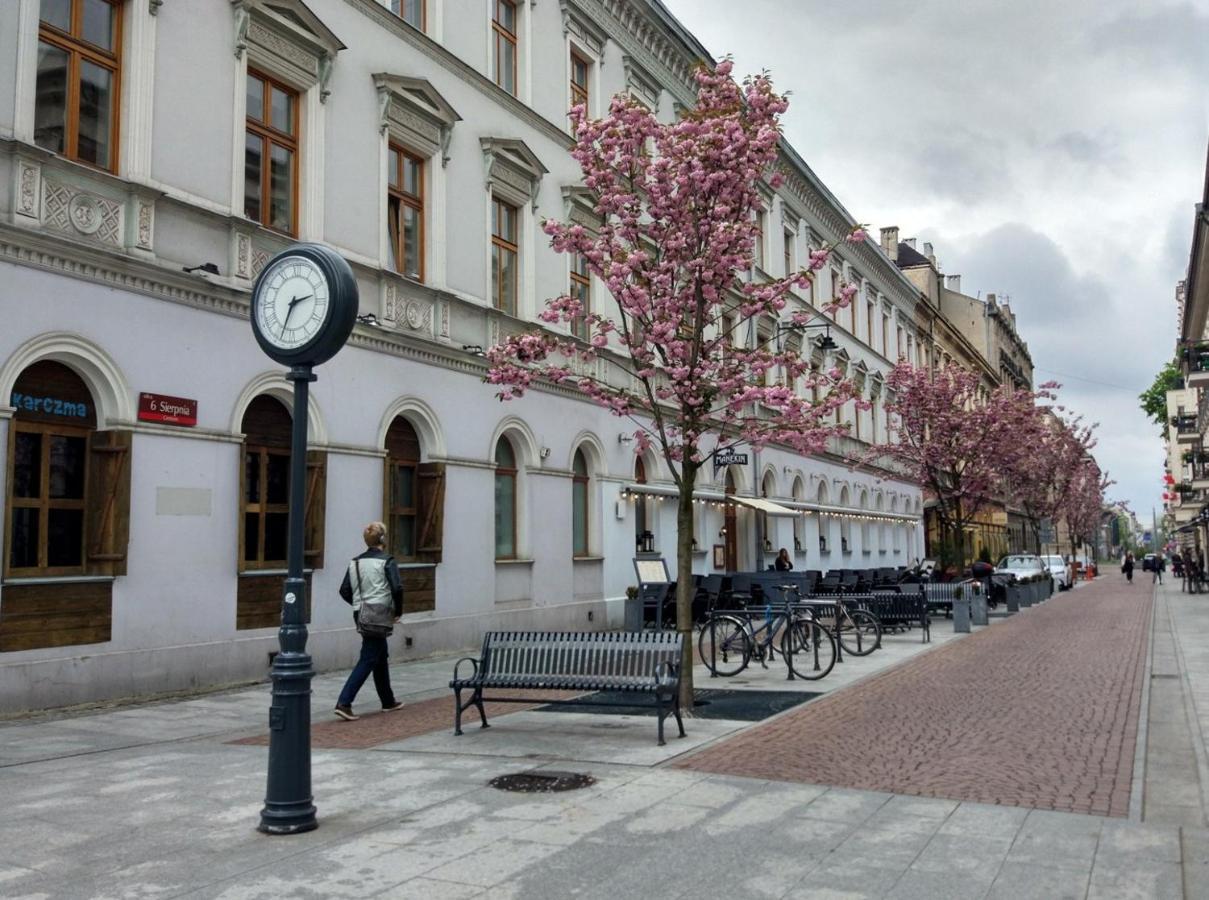 Cozy Apartments On Sierpnia Street Lodź Bagian luar foto